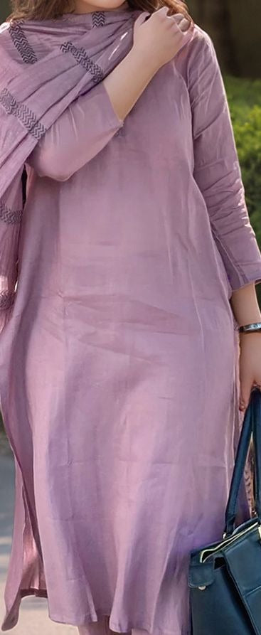 Women Kurta with Trousers & Dupatta set